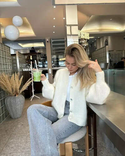 Elegants, dzeltens, vienrindas trikotāžas jakas sieviešu modes džemperis ar garām piedurknēm ar apaļu kakla izgriezumu, 2024. gada rudens jauns dāmu ikdienas ielas apģērbs