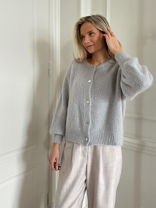 Elegants, dzeltens, vienrindas trikotāžas jakas sieviešu modes džemperis ar garām piedurknēm ar apaļu kakla izgriezumu, 2024. gada rudens jauns dāmu ikdienas ielas apģērbs