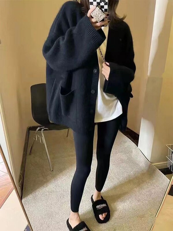 Heliar 2024 Jesen Zima ženski džemper džemper plavi Pleteni gornji dijelovi Elegantni pleteni džemper s V izrezom