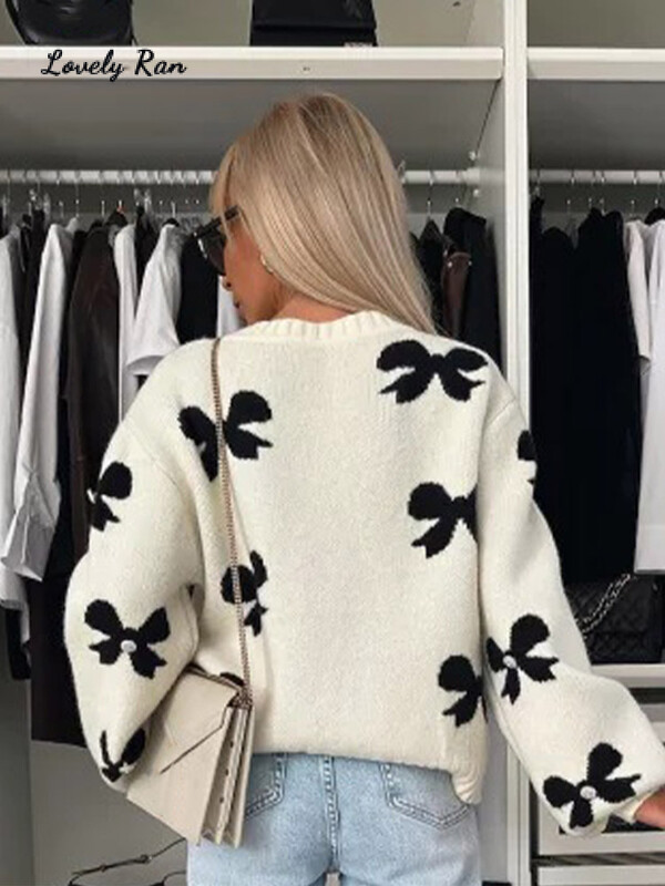 Pleteni ženski pulover s mašnom na čipku Preppy Ženski kardigan dugih rukava s izdubljenim O izrezom 2024. Ženska pletena odjeća s šaranim printom