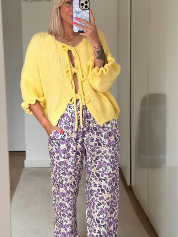 Naiste armsad kollased lillelised varrukad, pitsist kootud kardigan šikk ümara kaelusega õõnsad lühikesed kampsunid sügisene daami tänavarõivad