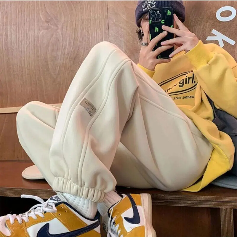 Vīriešu ar flīsa oderi, biezinātas bikses, brīvas sporta ikdienas bikses kokvilnas vates moderns zīmols daudzpusīgs rudens/ziema