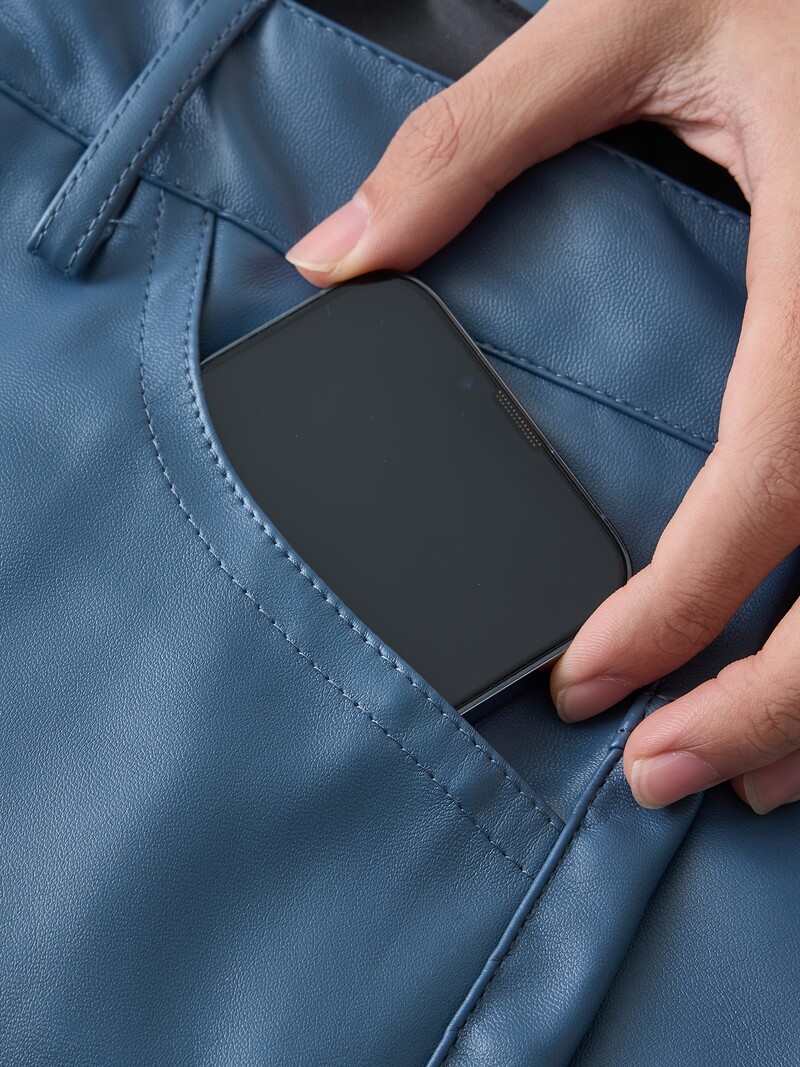 Tavaszi és nyári könnyű és vékony férfi pávakék bőrnadrág, angol stílusú napi férfi nadrág