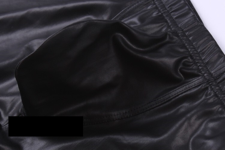 Seksīgi vīrieši mazstāvu U izliekts maisiņš Nakts klubs Stage Performance Zeķubikses Bodywear Bikses Vīriešu spīdīgas mākslīgās ādas legingi geju apģērbs