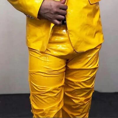 Vīriešu spīdīgas ādas kroku, plānas zīmuļu bikses vīriešu ikdienas piegriezuma elastīgs stils modes PU bikses ielas apģērbs klubs roks stils pielāgots