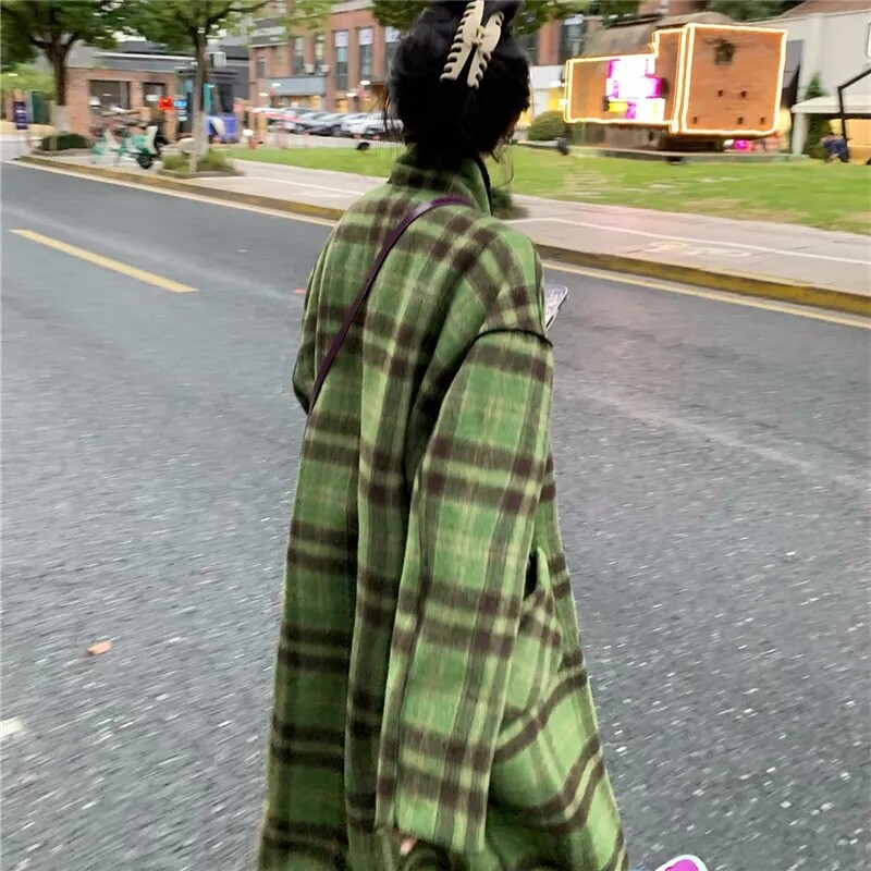 Vintage topli karirani vuneni kaput srednje dužine Debeli široki ženski korejski zeleni dvostruki kaput Zimske nove modne parke jakne