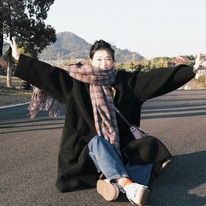 Vintage topli karirani vuneni kaput srednje dužine Debeli široki ženski korejski zeleni dvostruki kaput Zimske nove modne parke jakne