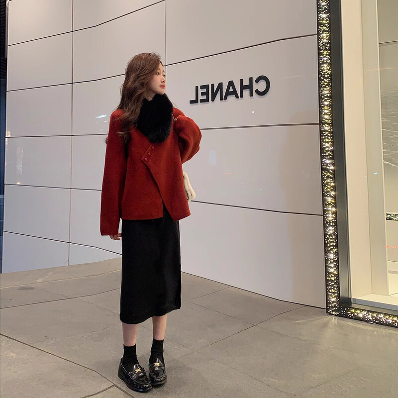 Nėščios moters rudeninis megztinis raudonas ilgomis rankovėmis V formos kaklu, netaisyklingo mygtuko skraidymas Nėščioms megztas švarkas Nėštumo kardiganai