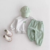 4187 Korejski komplet odjeće za bebe 2024 Jesen Novo pismo Sportsko odijelo za slobodno vrijeme Dječački džemper + hlače Ležerno dvodijelno odijelo