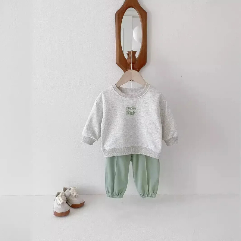 4187 Korejski komplet odjeće za bebe 2024 Jesen Novo pismo Sportsko odijelo za slobodno vrijeme Dječački džemper + hlače Ležerno dvodijelno odijelo