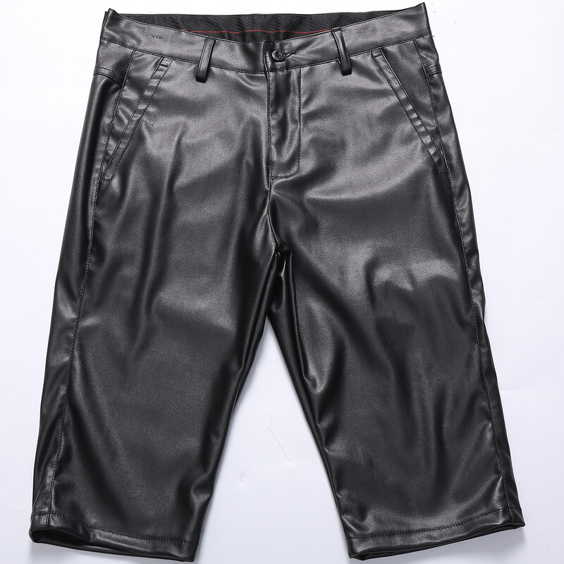 Ljetne kožne hlače, velike elastičnosti, široke, lagane i udobne, malo duže kratke hlače, koje pokazuju visinu i vitkost,