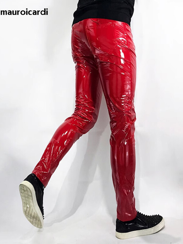 Mauroicardi proljeće jesen skinny pripijene seksi sjajne reflektirajuće rastezljive crvene lakirane pu kožne hlače muške Y2K ulične klupske odjeće
