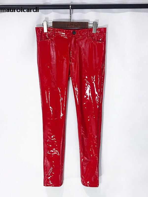 Mauroicardi proljeće jesen skinny pripijene seksi sjajne reflektirajuće rastezljive crvene lakirane pu kožne hlače muške Y2K ulične klupske odjeće