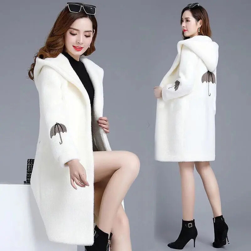 Rudens ziemas berberu vilnas vējjaka 2024. gads. Jauns sieviešu apģērbs ar kapuci vienkrāsains modes mētelis, biezs sieviešu virsjaka