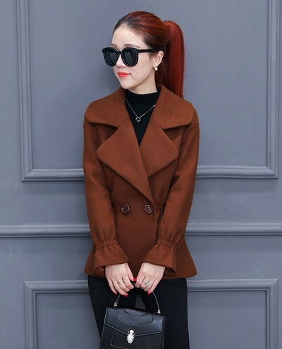 Mala ženska jakna od 150 cm Mješoviti vuneni kaput Jesen Zima Kratki vuneni kaput Korejski stil Debeli uski Crveni Gornji dijelovi Ženske majice