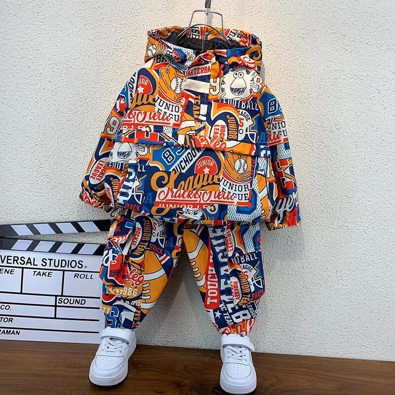 Gyermekruházati szett Tavaszi és őszi divat, 2023 fiú babakabát, nadrág, divatos, alkalmi, két részes gyermekkészlet