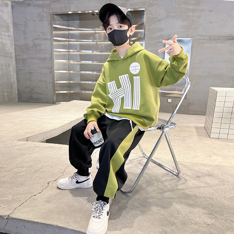 Zēnu sporta krekla uzvalks 2024. gada jauns rudens pavasaris, ikdienas komplekti bērniem, izskatīgi modes apģērbi pusaudžiem ar kapuci, jaunākās bikses, 2 gab.