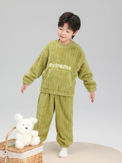 Fiú pizsama szettek Téli meleg felső + nadrág fehérnemű öltöny gyerekeknek plüss meleg tinédzser hálóruha ősz tél gyerekruhák