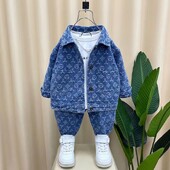 Bērnu apģērbu zēnu pavasara un rudens komplekts 2024. gada jauns, moderns mazuļu apģērbs bērnu skaists džinsa divdaļīgs komplekts