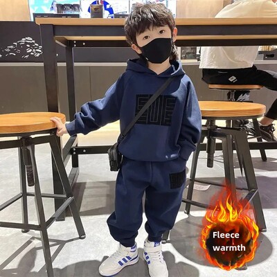 Elegantna 2023. nova dječja majica s flisom podstavljena 2023. Trendy dječja sportska odjeća za dječake