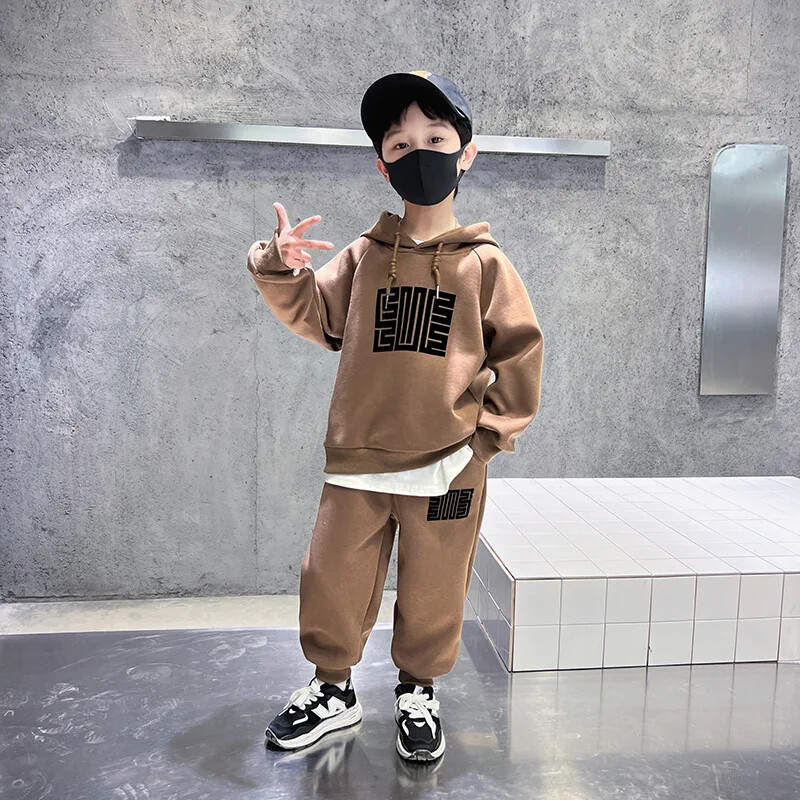 Elegantna 2023. nova dječja majica s flisom podstavljena 2023. Trendy dječja sportska odjeća za dječake