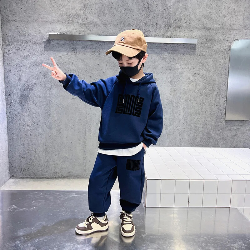 Elegantna 2023. nova dječja majica s flisom podstavljena 2023. Trendy dječja sportska odjeća za dječake