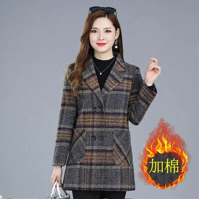 Μάλλινο παλτό φλις φθινοπώρου και χειμώνα Γυναικεία 2023 Μεσήλικες μητέρες φορούν βαμβακερή καμπαρντίνα Γυναικεία καρό γυναικεία ρούχα