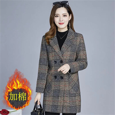 Μάλλινο παλτό φλις φθινοπώρου και χειμώνα Γυναικεία 2023 Μεσήλικες μητέρες φορούν βαμβακερή καμπαρντίνα Γυναικεία καρό γυναικεία ρούχα