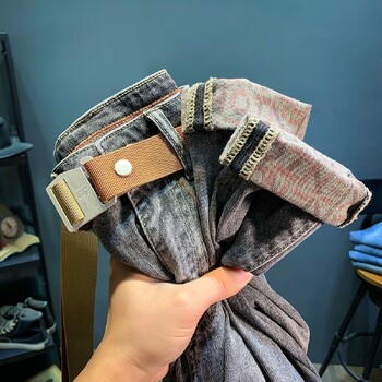 Ново пристигане Корейски стил панталони Мъжки луксозни Harajuku Designer Cowboy Kpop Brand Denim Slim Pencil Pants Мъжки дънки за есента