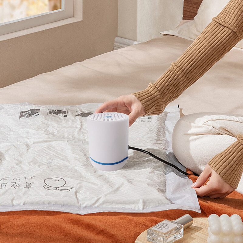 Mini vakuumska usisna pumpa Vrećica za kompresiju Vrećica za pohranu Zatvorena električna vakuumska pumpa za brtvljenje Alat za kompresiju prostora