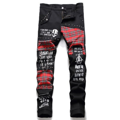 Vīriešu Scotland Red Plaid Tartan Patchwork Džinsi Punk Rivet Patch Melns Džinsu Bikses Galvaskauss Burti ar apdrukātu Slim Straight Bikses