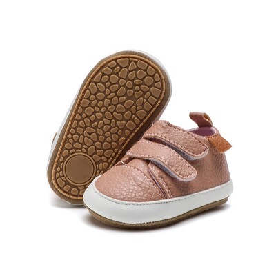 Proljetne cipele za novorođenčad Dječaci Djevojčice Potplat od čvrste gume Protuklizni First Walker Tople prozračne kožne cipele za dojenčad 0-18M