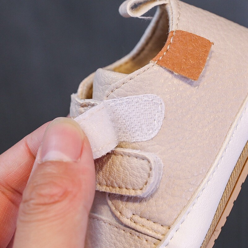 Proljetne cipele za novorođenčad Dječaci Djevojčice Potplat od čvrste gume Protuklizni First Walker Tople prozračne kožne cipele za dojenčad 0-18M