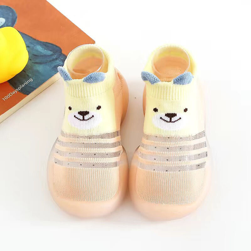 2024. gada mazuļu zeķu apavi zīdaiņu krāsai atbilstošā krāsā Jauki, zēnu apavi, mīksta zole, bērnu grīda Zeķes kurpes mazuļiem, meiteņu pirmie staigulīši