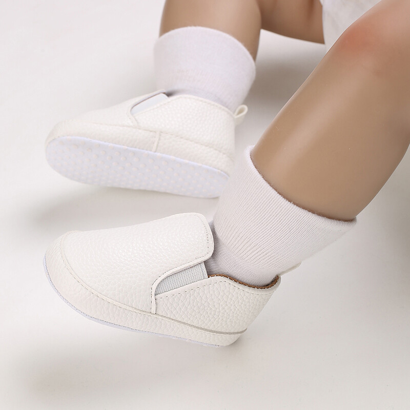 Klasične modne ravne cipele za hodanje za dječake i djevojčice PU mekane neklizajuće cipele za novorođenčad First Walker cipele za hodanje