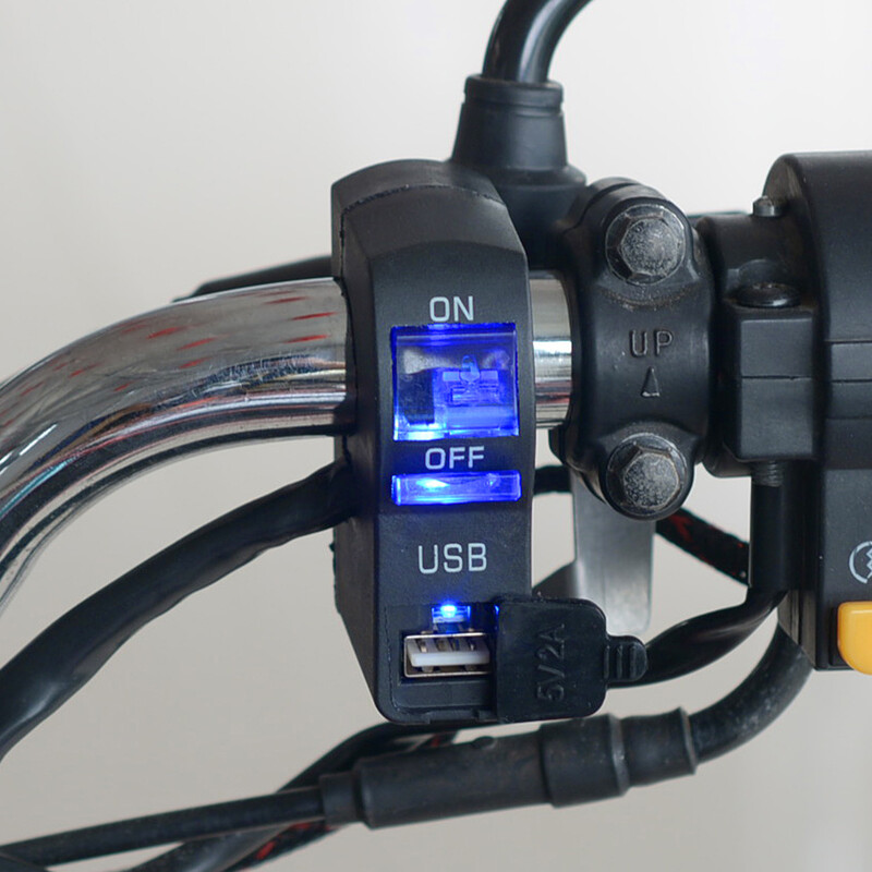 Comutator faruri ghidon pentru motociclete Lumină LED transparentă cu încărcător USB pentru telefon mobil pentru mașină 12V5A Comutator piese de modificare