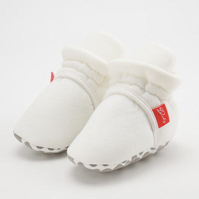 KIDSUN Baby Girls Zoknis Cipők Csecsemő Fiúk Őszi Téli Egyszínű pamuttalp Csúszásgátló Lapos Kiságy cipő Első Walkers