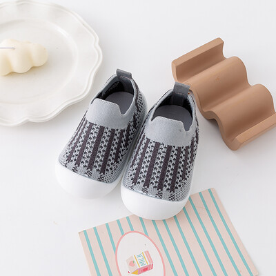 Suvise sügise uus beebi esimene jalutuskõndija hingav võrgust väikelaste väikelaste jalatsid Pehme põhjaga Lastele Tüdrukutele Poistele Slip-On vabaaja tossud