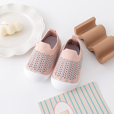 Suvise sügise uus beebi esimene jalutuskõndija hingav võrgust väikelaste väikelaste jalatsid Pehme põhjaga Lastele Tüdrukutele Poistele Slip-On vabaaja tossud