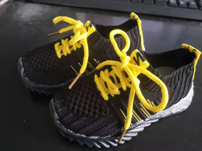 Izmērs 21-30 bērnu LED kedas ar gaišu zoli Baby Led gaismas apavi meitenēm / mirdzoši apgaismoti apavi bērnu zēniem