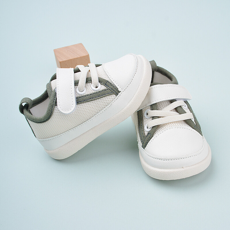 Băieți Stiluri noi Culori asortate Pantofi din plasă Copii mici și mijlocii Adidași casual desculți EK9S127