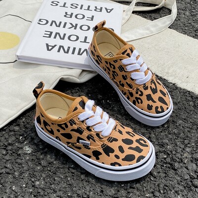 2022. gada jauni bērnu apavi Klasiski ikdienas audekla apavi Meiteņu apavi zēniem Neslīdoša gumijas zole Basketbola apavi Bērnu apavi