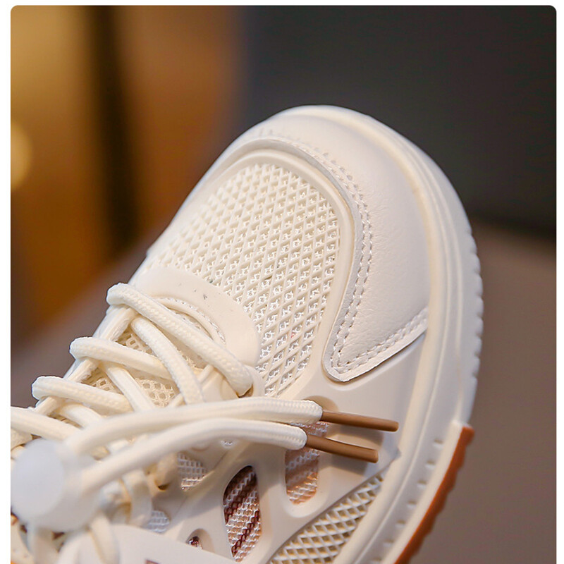 Nove dječje sportske tenisice za dasku 2024. Dječaci Mrežaste prozračne lagane tenisice za trčanje Studentice Bijele cipele za slobodno vrijeme na otvorenom