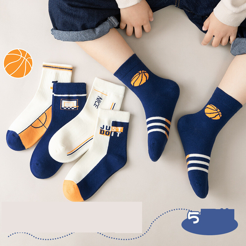 23 Naujos vaikiškos kojinės 5 vnt. rudeniui ir žiemai Naujos vidutinės animacinių filmų kojinės berniukams, mergaitėms ir dideliems vaikams rudens ir žiemos kojinės