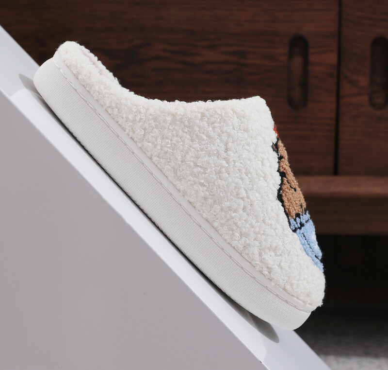 Ziemas mājas mājas jaukas kapibaras kokvilnas čības iekštelpās un ārā ar biezu zoli neslīdošas kokvilnas čības