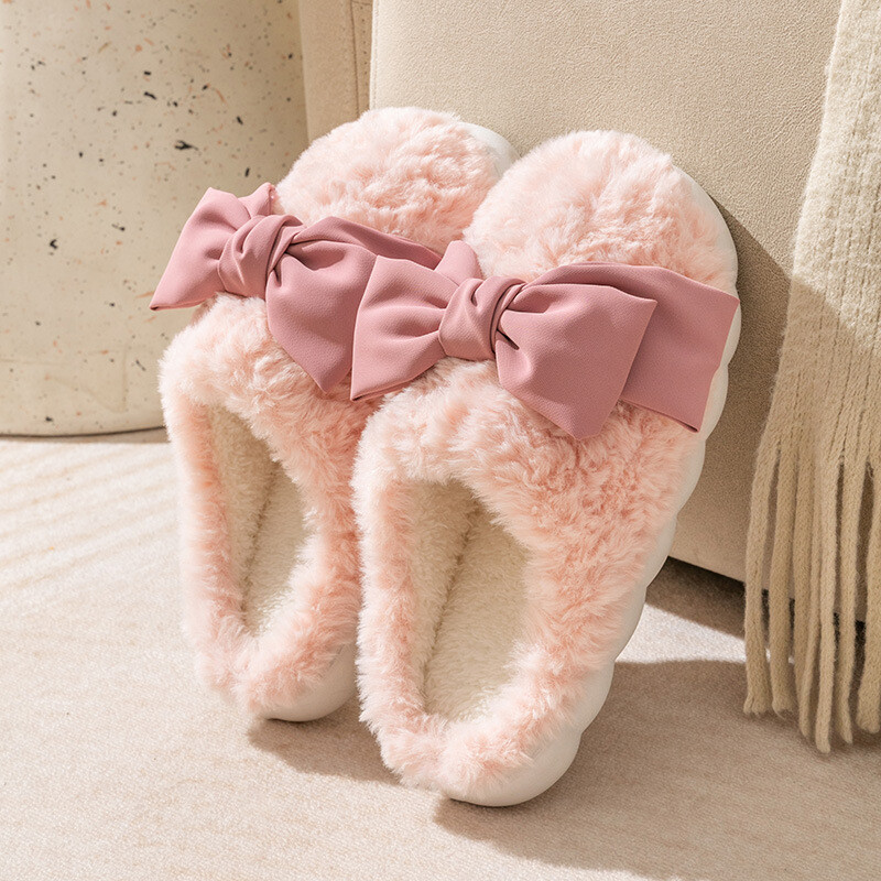 Modes Bowknot izplūdušas čības Sieviešu ziemai Ērtas, siltas mājas plīša kurpes Sieviešu biezas zoles Neslīdošas iekštelpu kažokādas čības 2024. g.