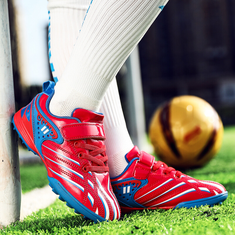 2024 Golden παιδικά αθλητικά παπούτσια ποδοσφαίρου μόδας υψηλής ποιότητας Μέγεθος 29-39 Παπούτσια ποδοσφαίρου εσωτερικού χώρου Παιδικά παπούτσια προπόνησης ποδόσφαιρο για εφήβους