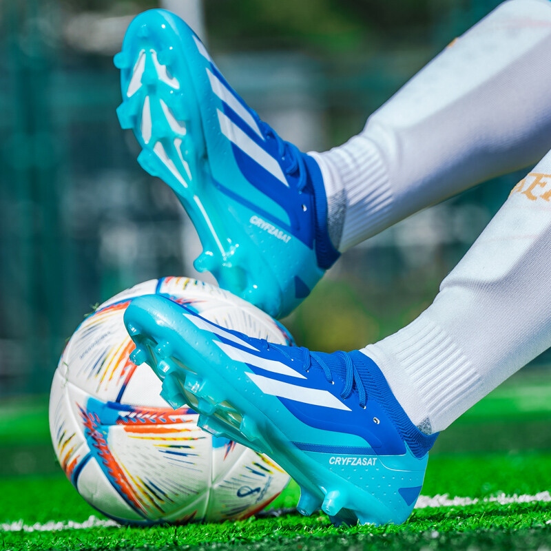 TF/FG vīriešu futbola laukuma zābaki, īpaši vieglas zāles iekštelpu biedrības treniņu futbola apavi, skavas bērniem, futbola apavi, kedas