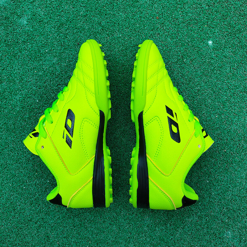Vīriešu modes tendences brīvdabas sporta futbola apavi, mīksta zole, elpojoša, izturīga un neslīdoša