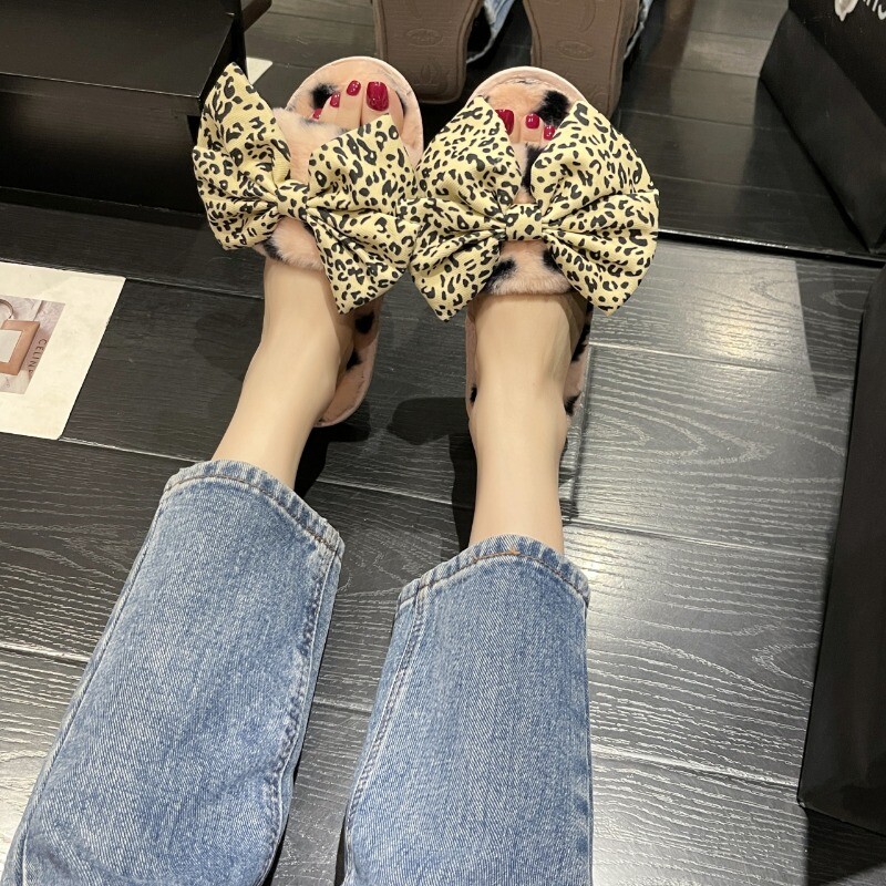 Zimske ženske tople i lepršave kućne papuče s leopard printom i mašnom ukrašene krznenim pamukom
